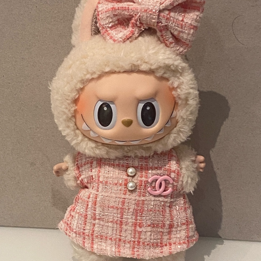 labubu Outfit with Bow